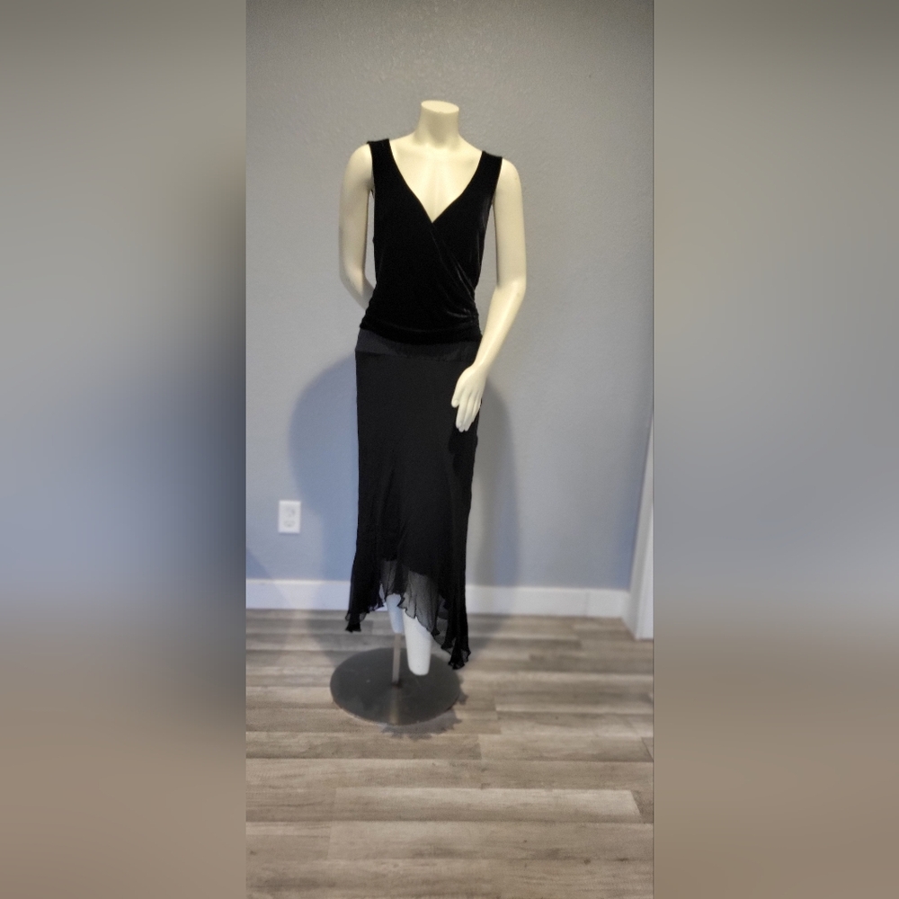 VINTAGE 1990s JONATHAN MARTIN STUDIO BLACK 100% SILK VELVET VNECK SLEEVELESS ...